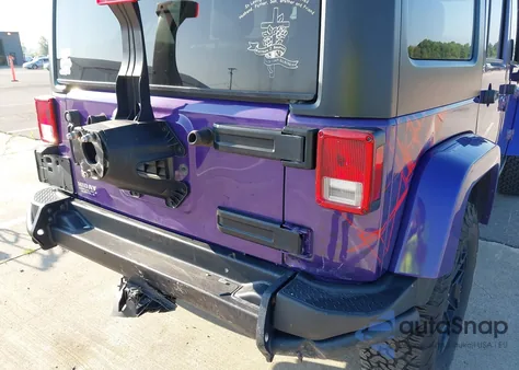 2016 Jeep Wrangler Unlimited Sahara из США, поврежденный, VIN 1C4BJWEG3GL202743